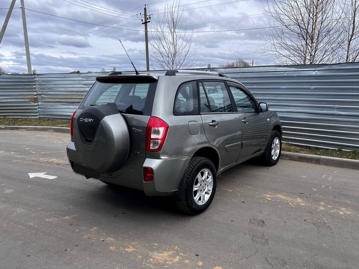 Chery Tiggo (T11)