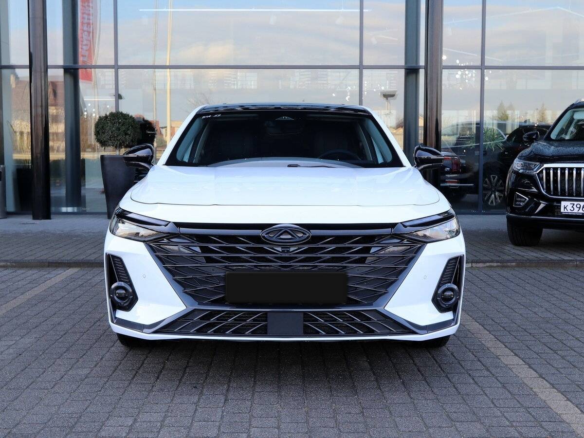 Chery Arrizo 8
