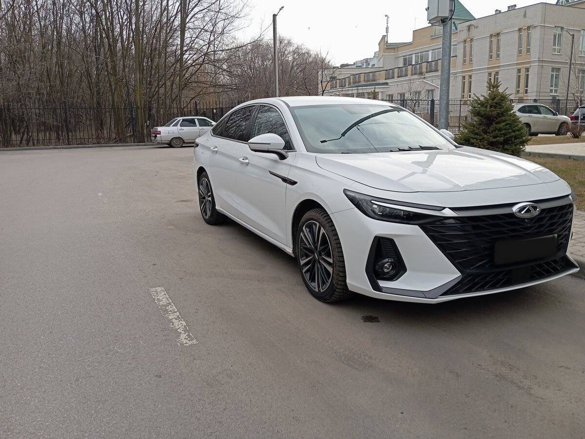 Chery Arrizo 8
