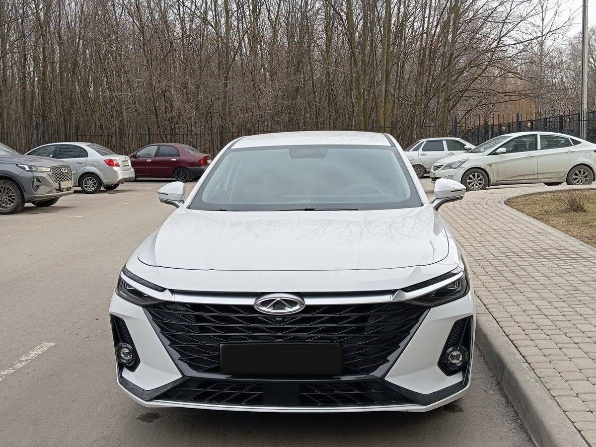 Chery Arrizo 8