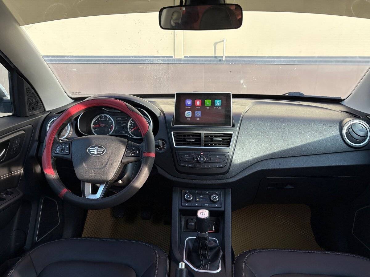 FAW Besturn X40 2019
