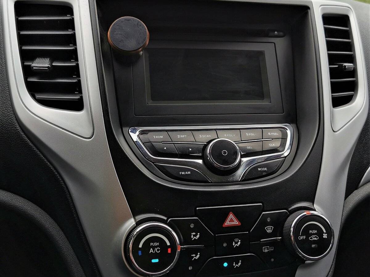 Changan CS35 2019