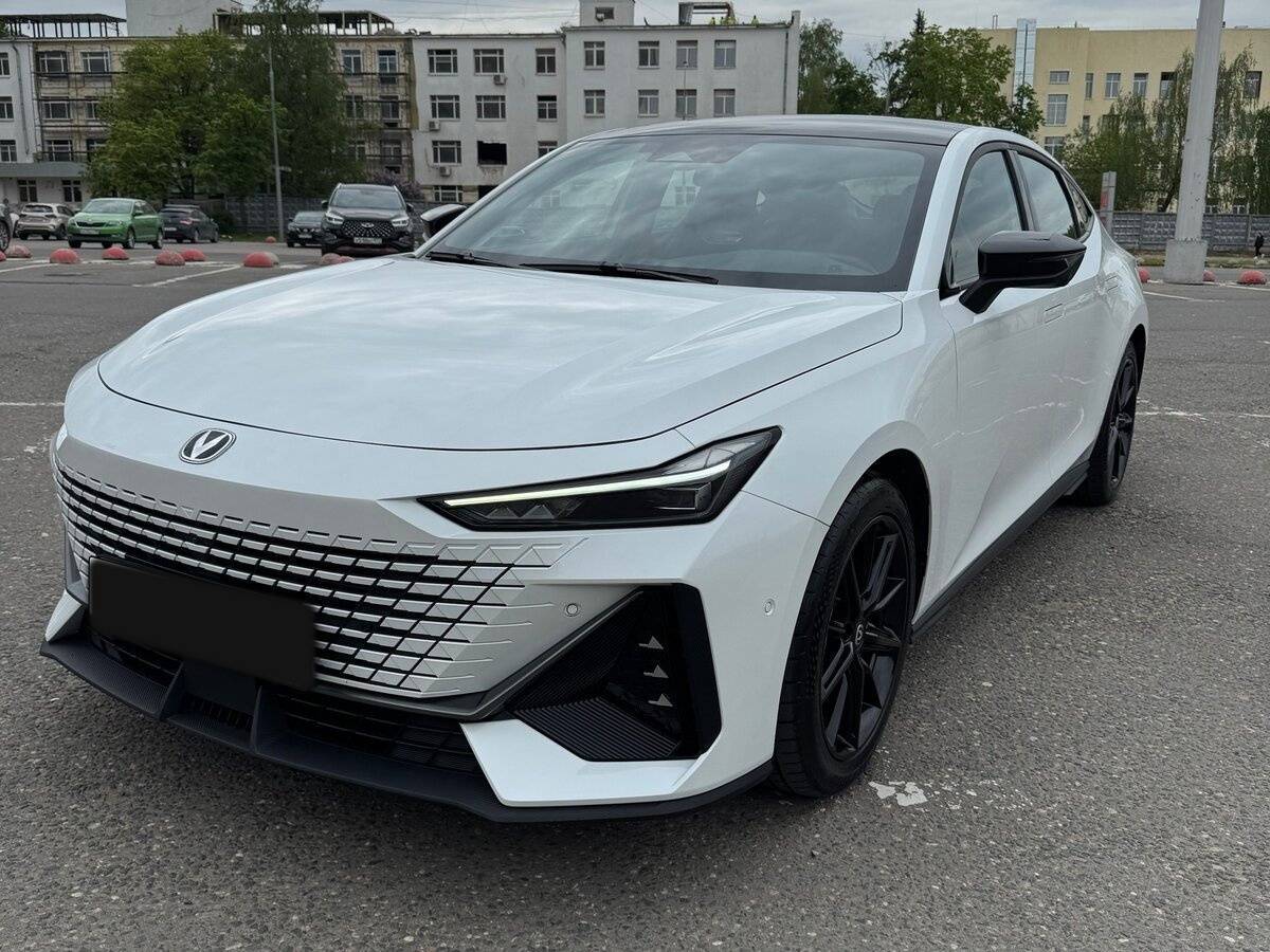 Changan UNI-V