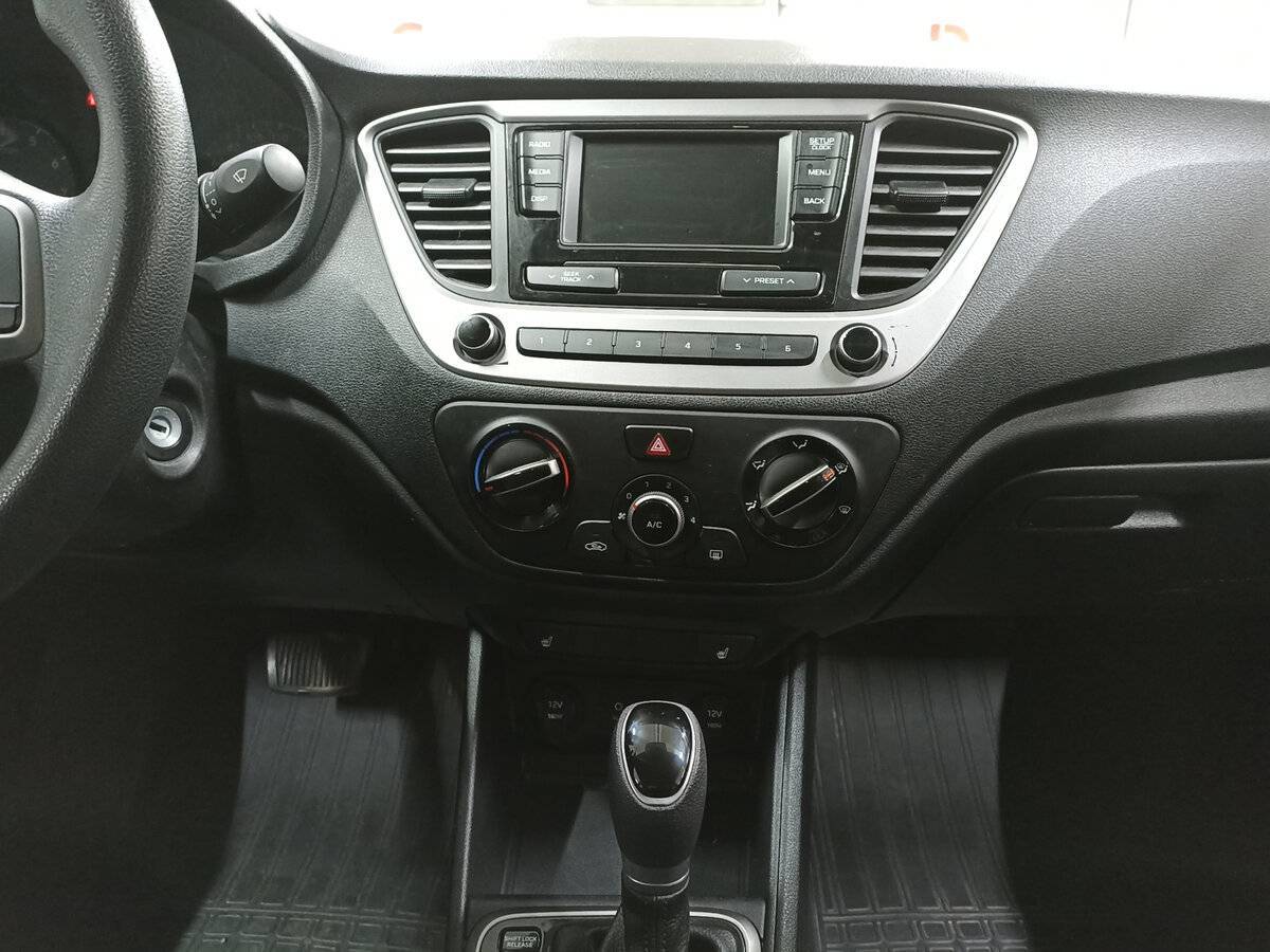 Hyundai Solaris 2017