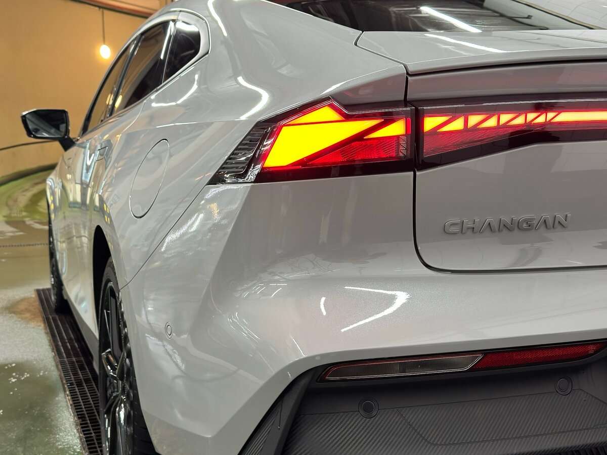 Changan UNI-V