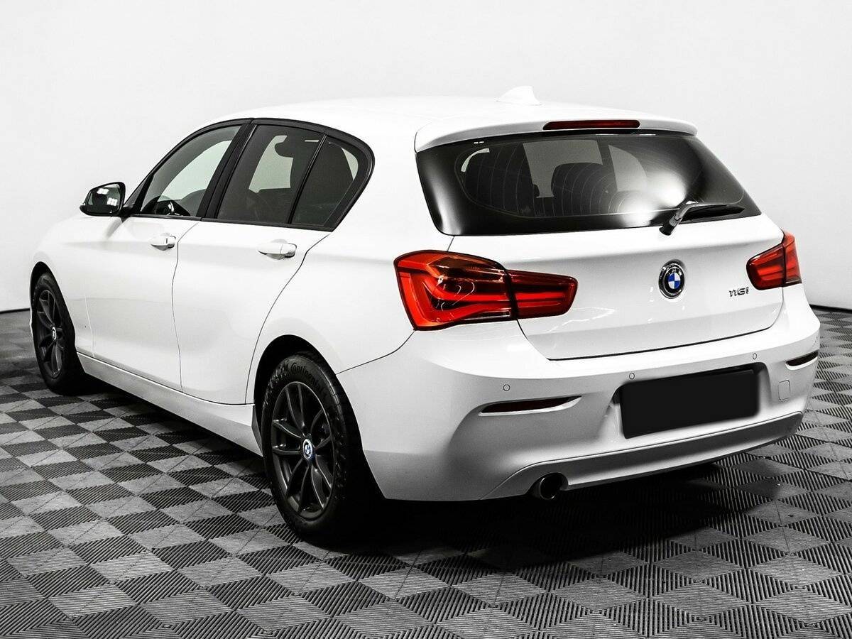 BMW 1 серии 2017