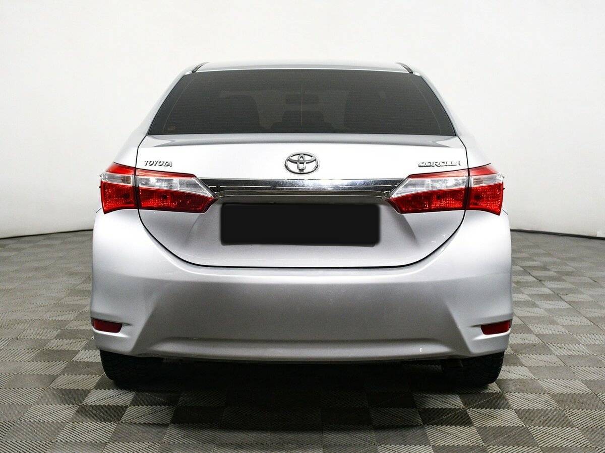 Toyota Corolla 2015