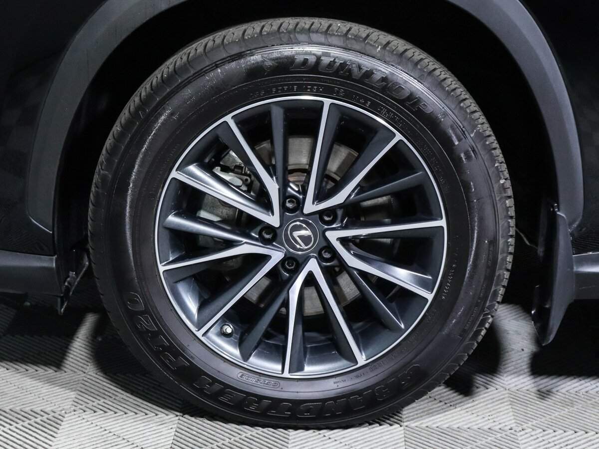 Lexus NX 2021