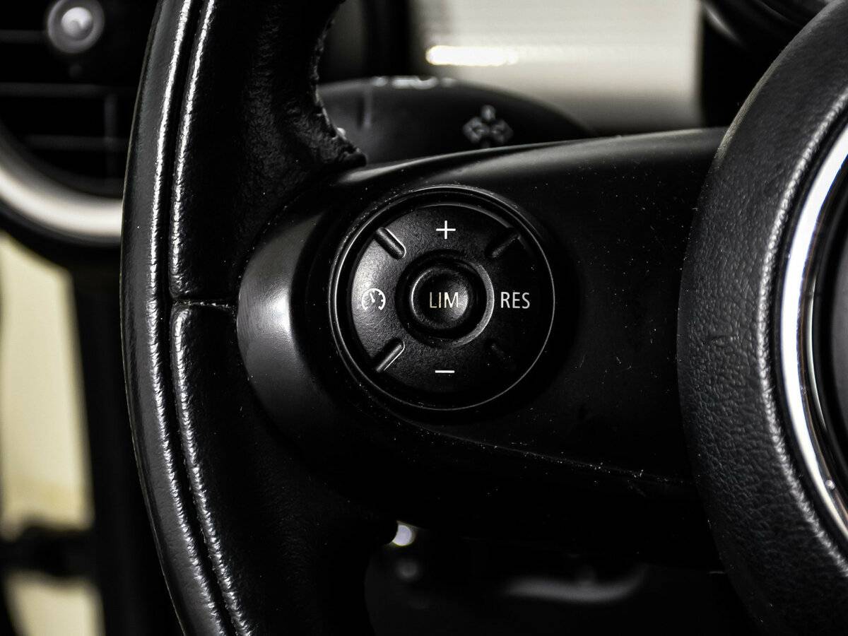 Mini Hatch 2014