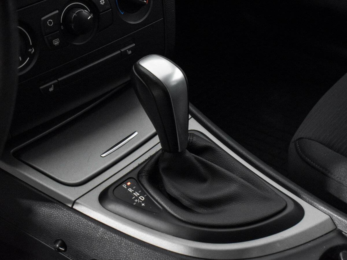 BMW 1 серии 2010