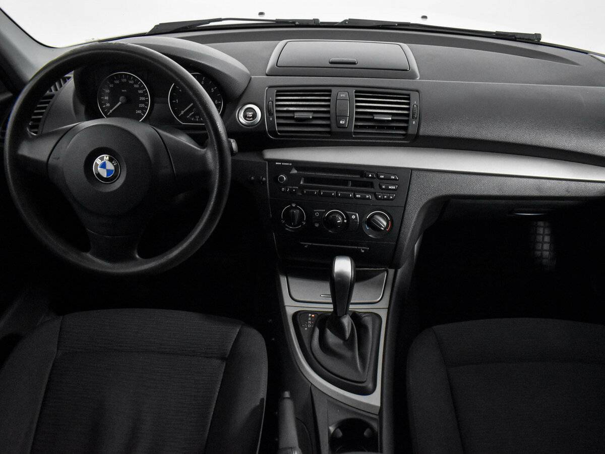 BMW 1 серии 2010