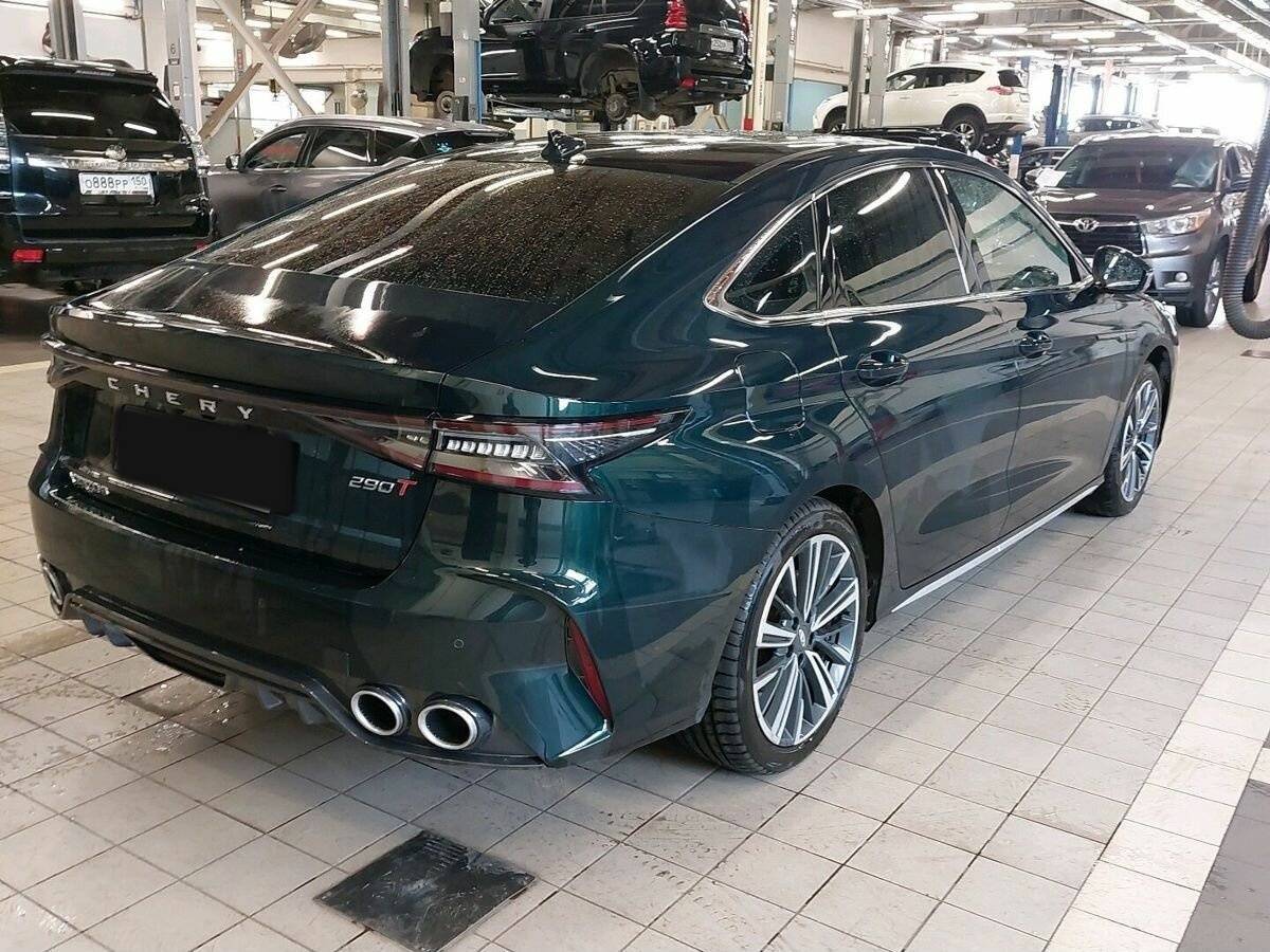 Chery Arrizo 8