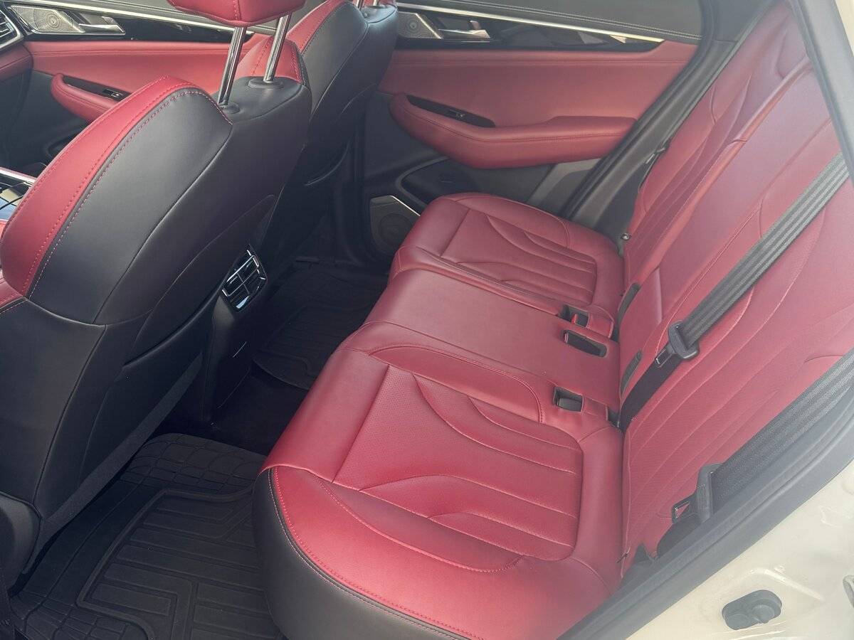 Changan CS85