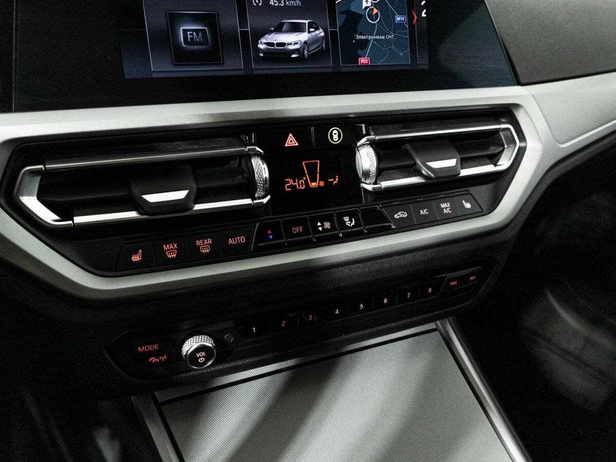 BMW 3 серии 2019