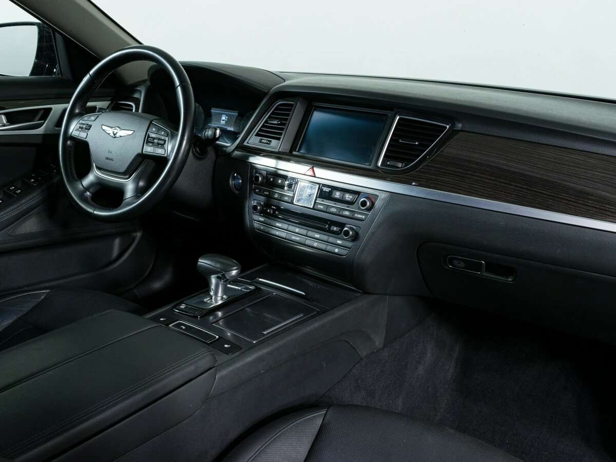 Genesis G80 2017