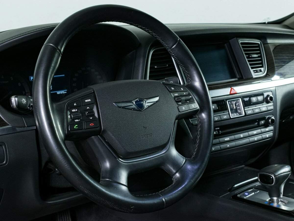 Genesis G80 2017