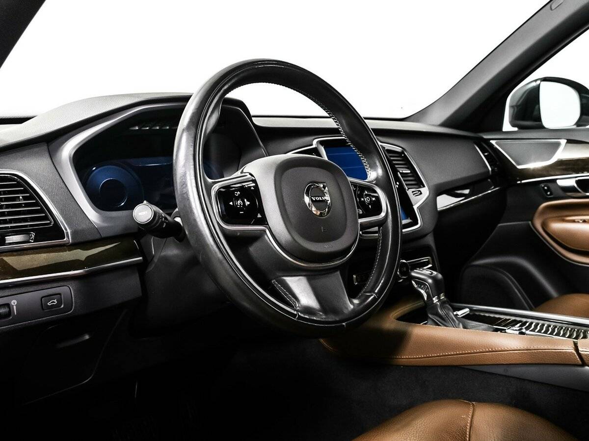 Volvo XC90 2017