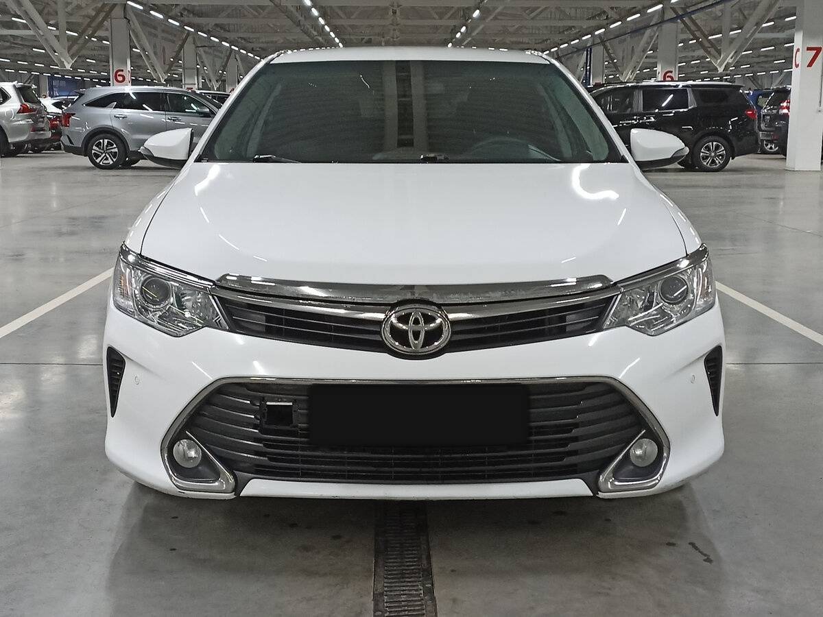 Toyota Camry 2016
