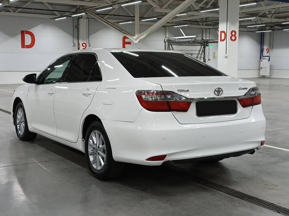 Toyota Camry 2016