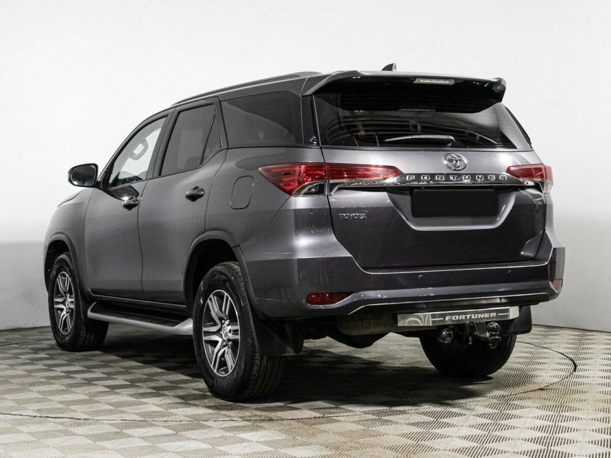 Toyota Fortuner