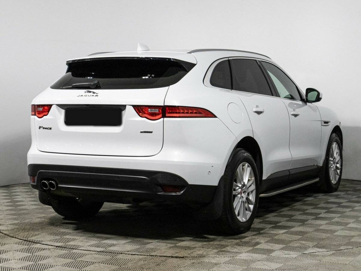 Jaguar F-Pace