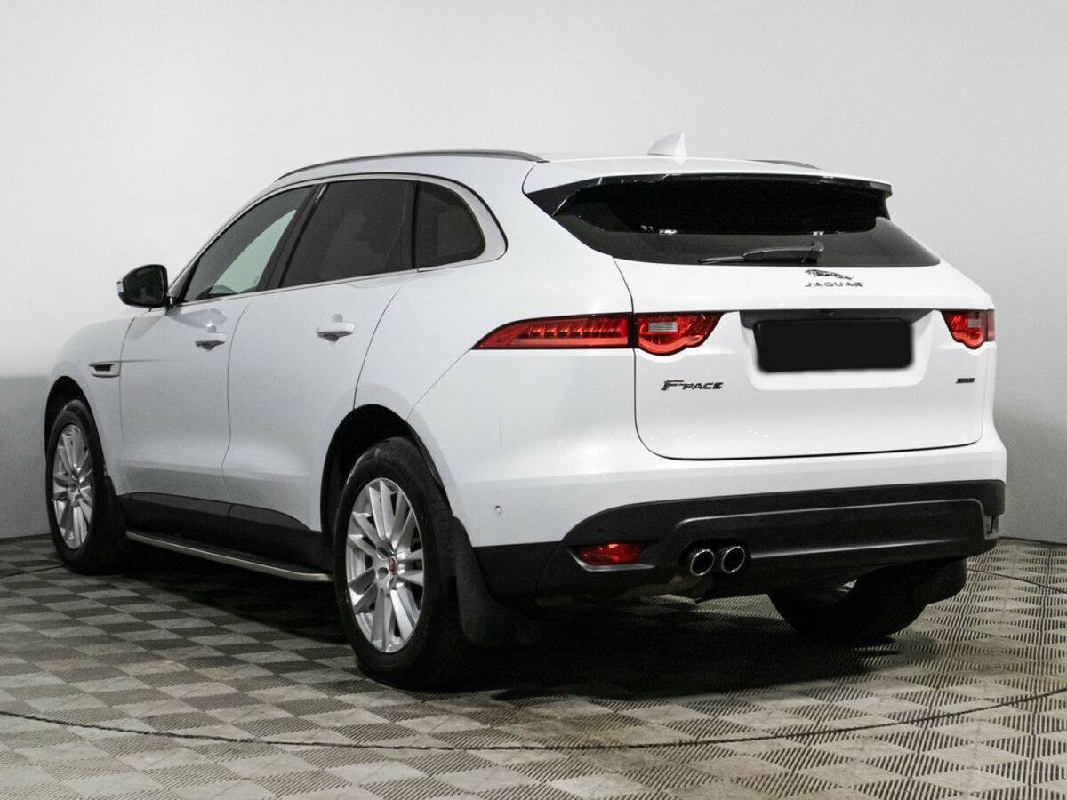 Jaguar F-Pace