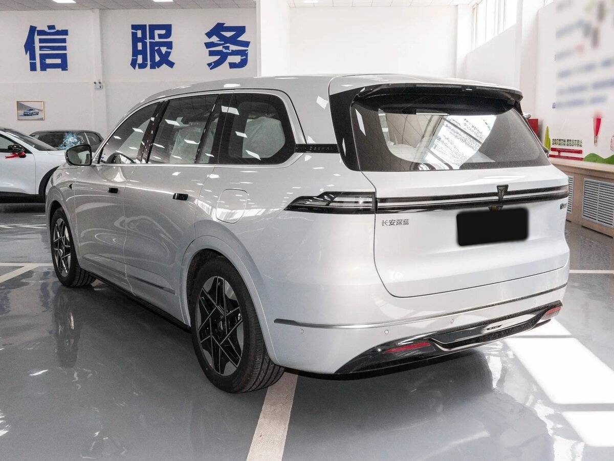 Changan Deepal S09