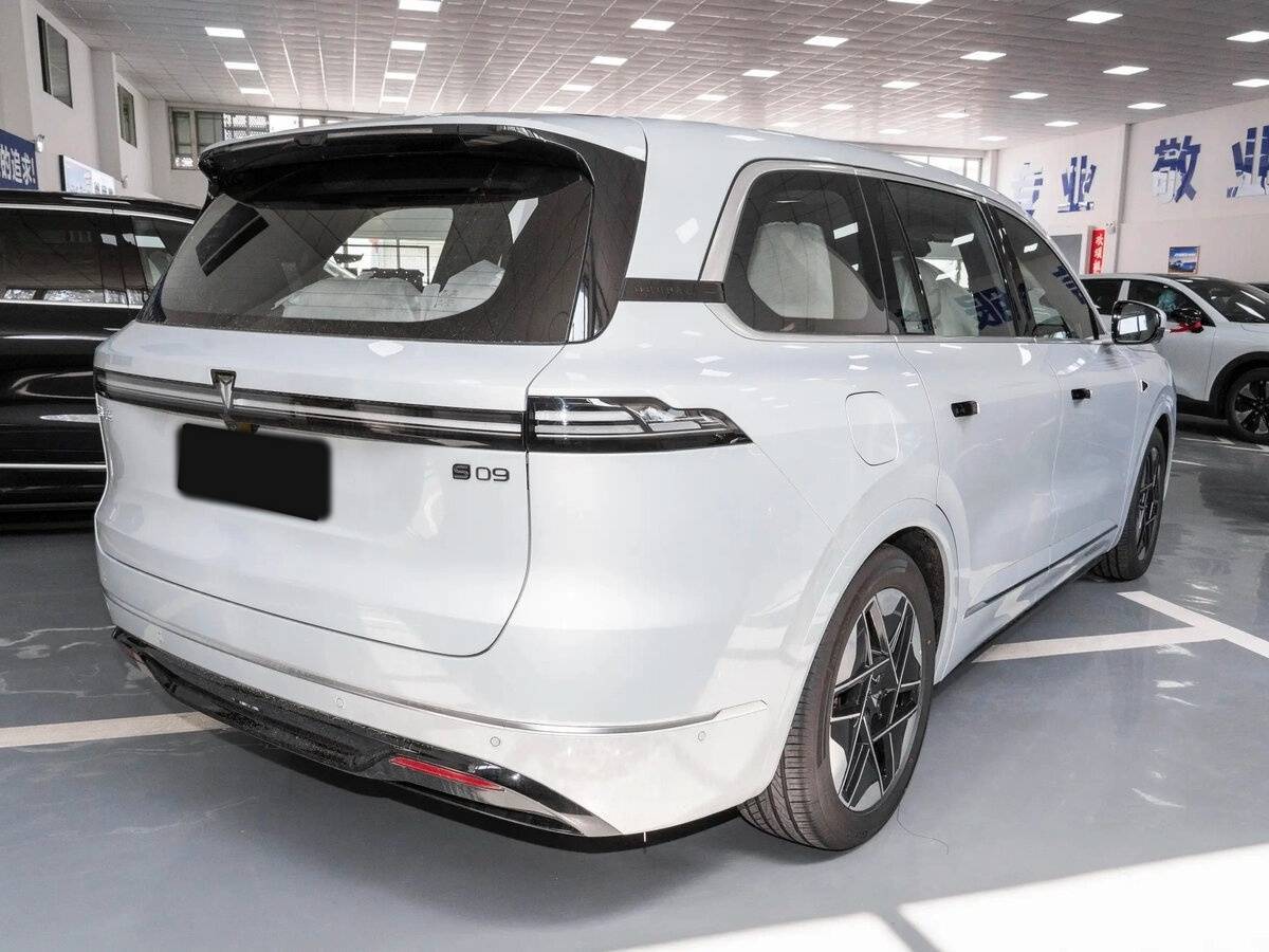 Changan Deepal S09