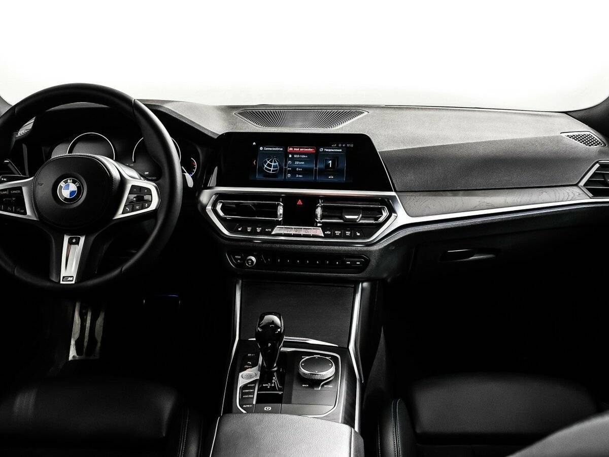 BMW 3 серии 2019