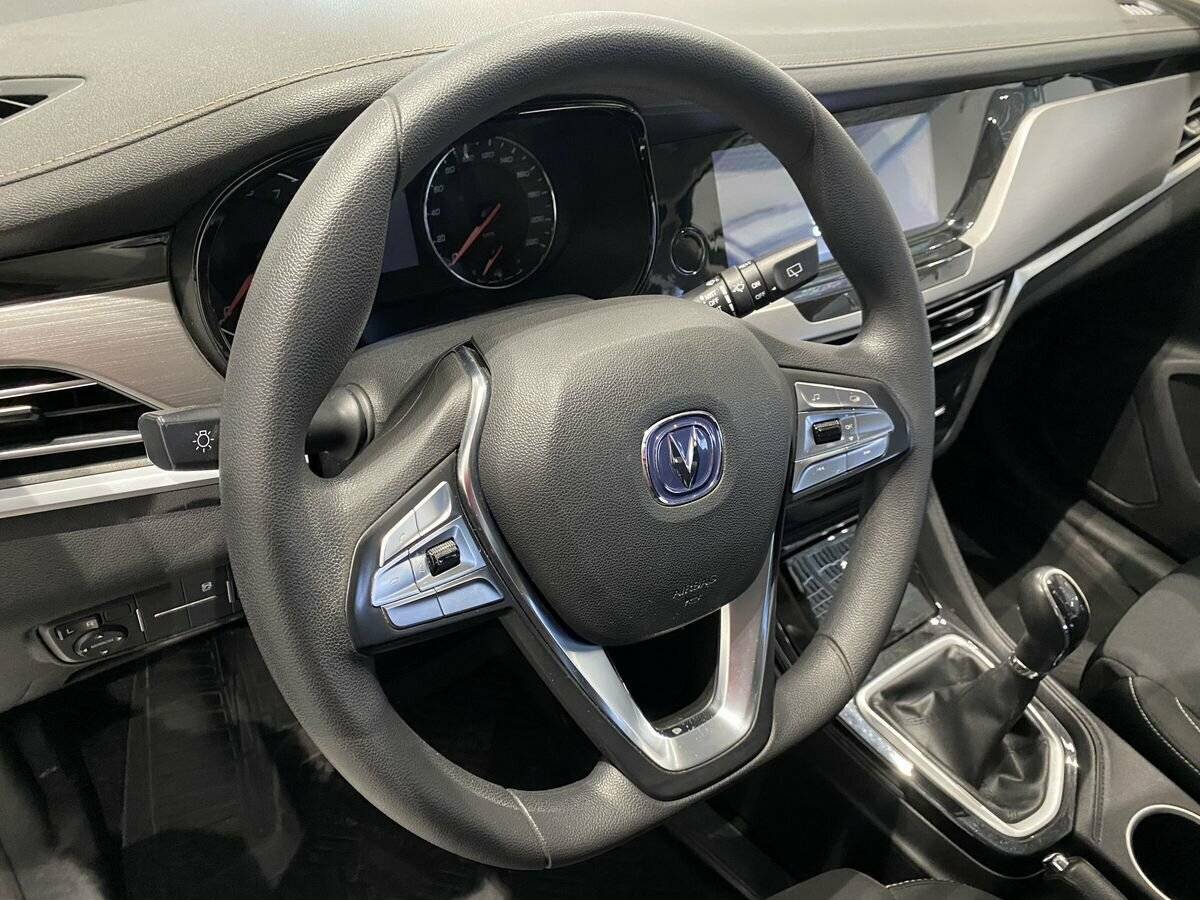 Changan CS35 2019