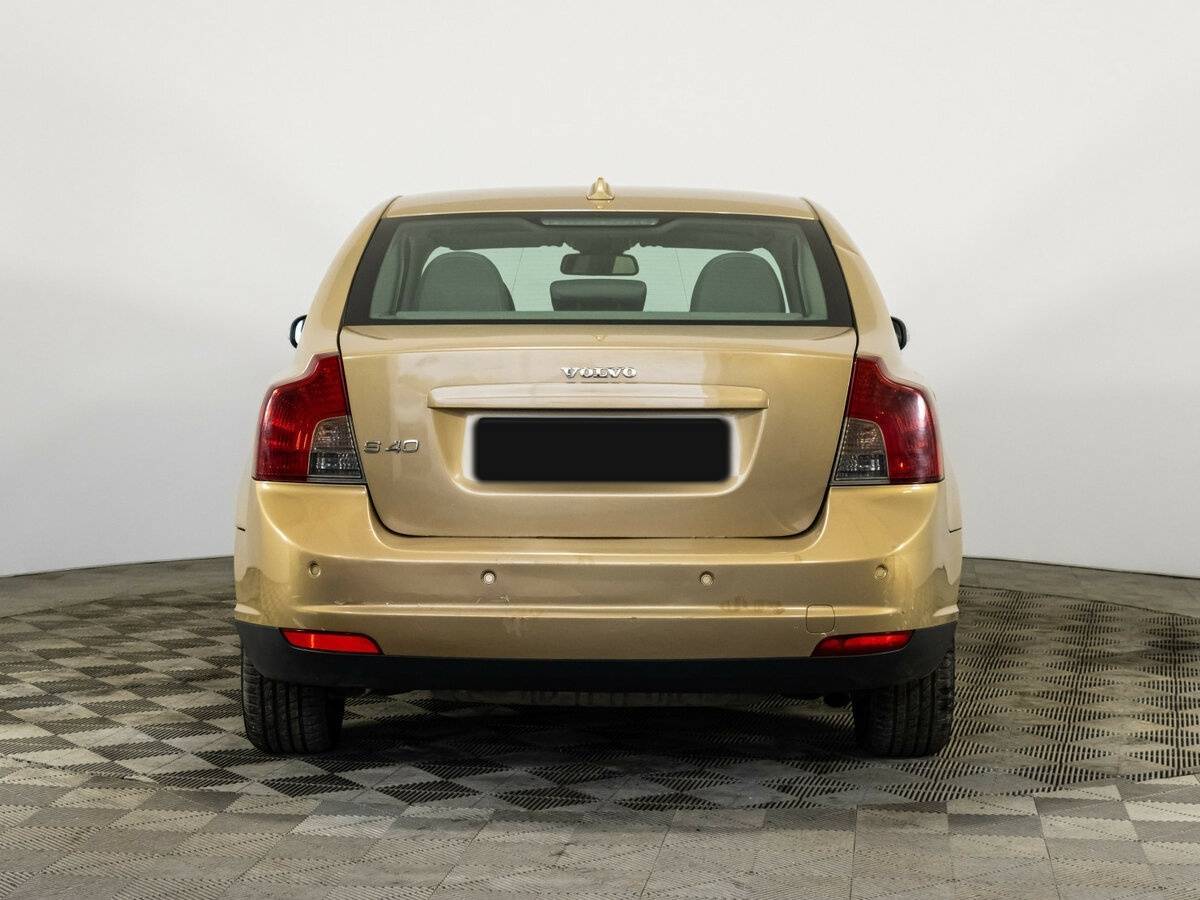 Volvo S40