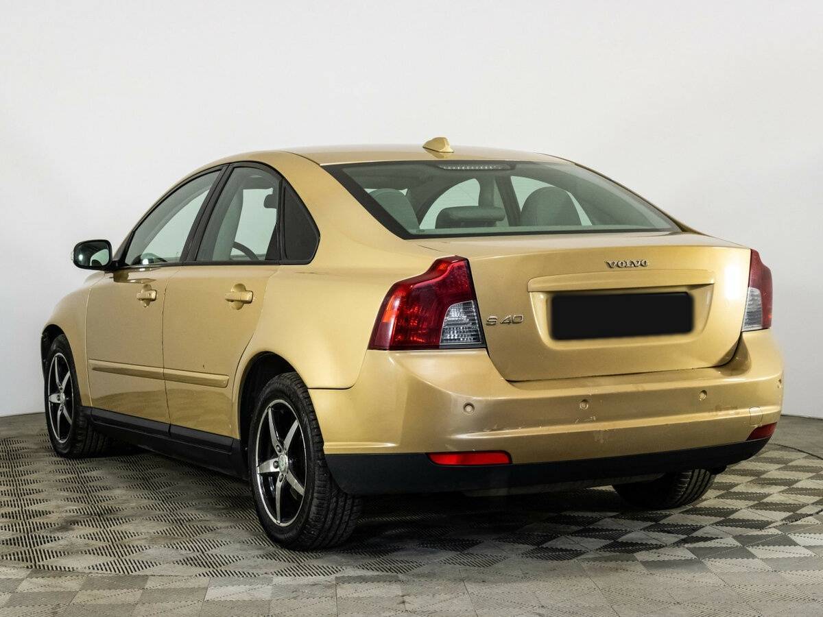 Volvo S40