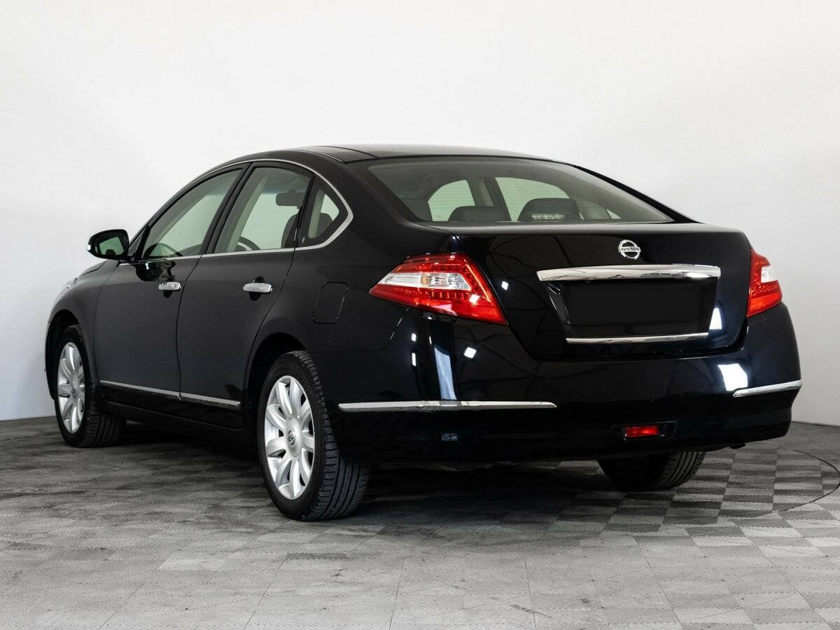 Nissan Teana 2010