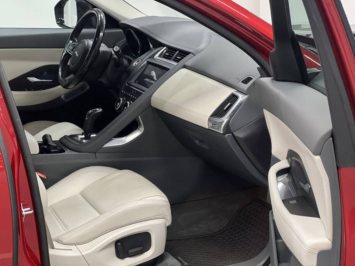 Jaguar E-Pace 2018