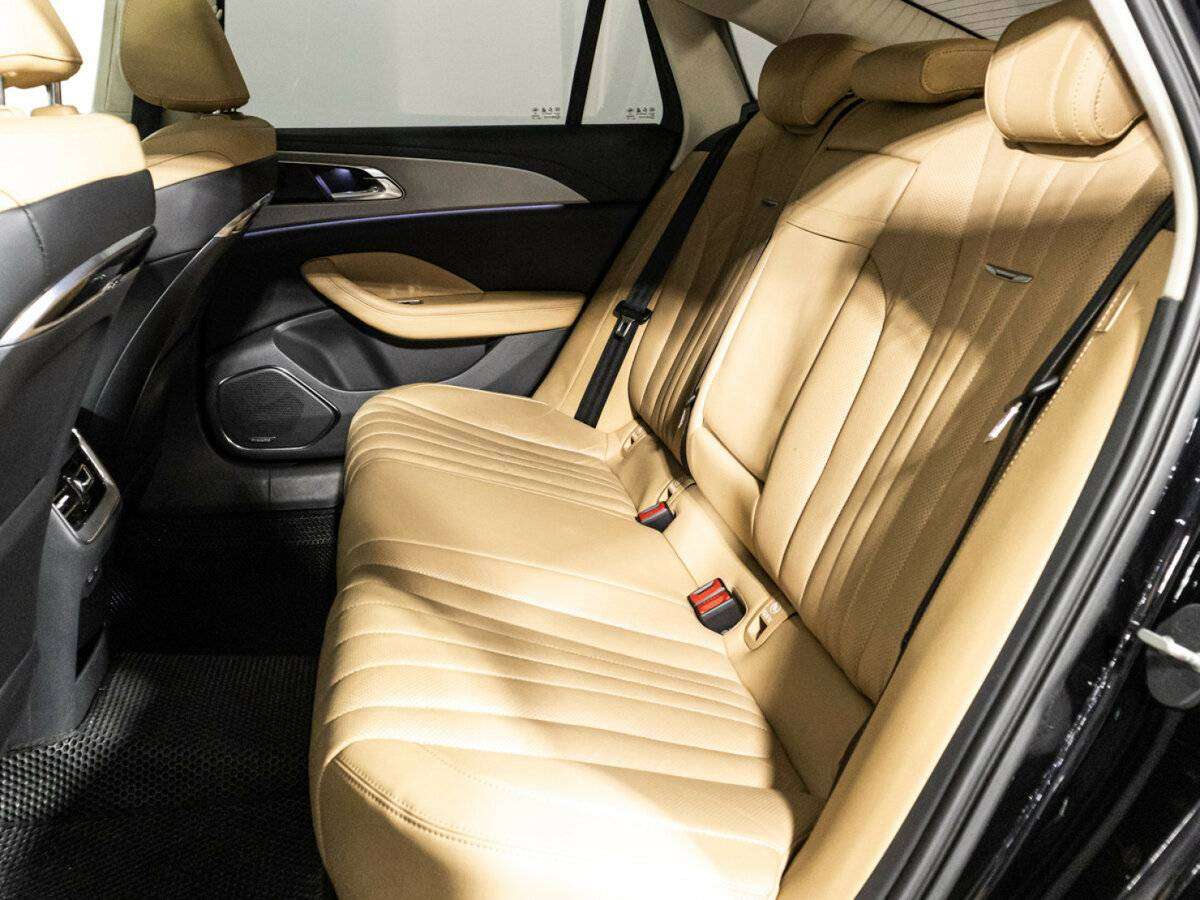 Hongqi H5 2023
