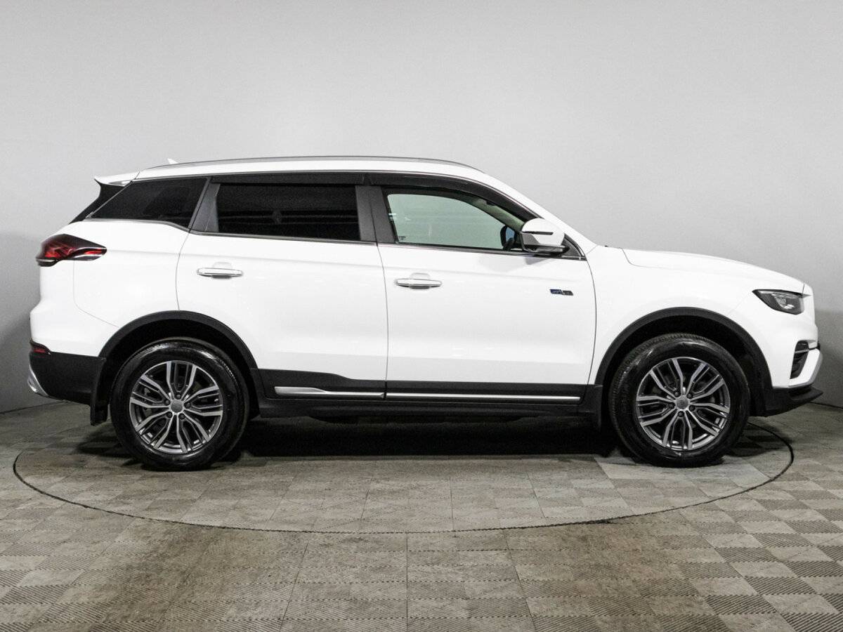 Geely Atlas Pro