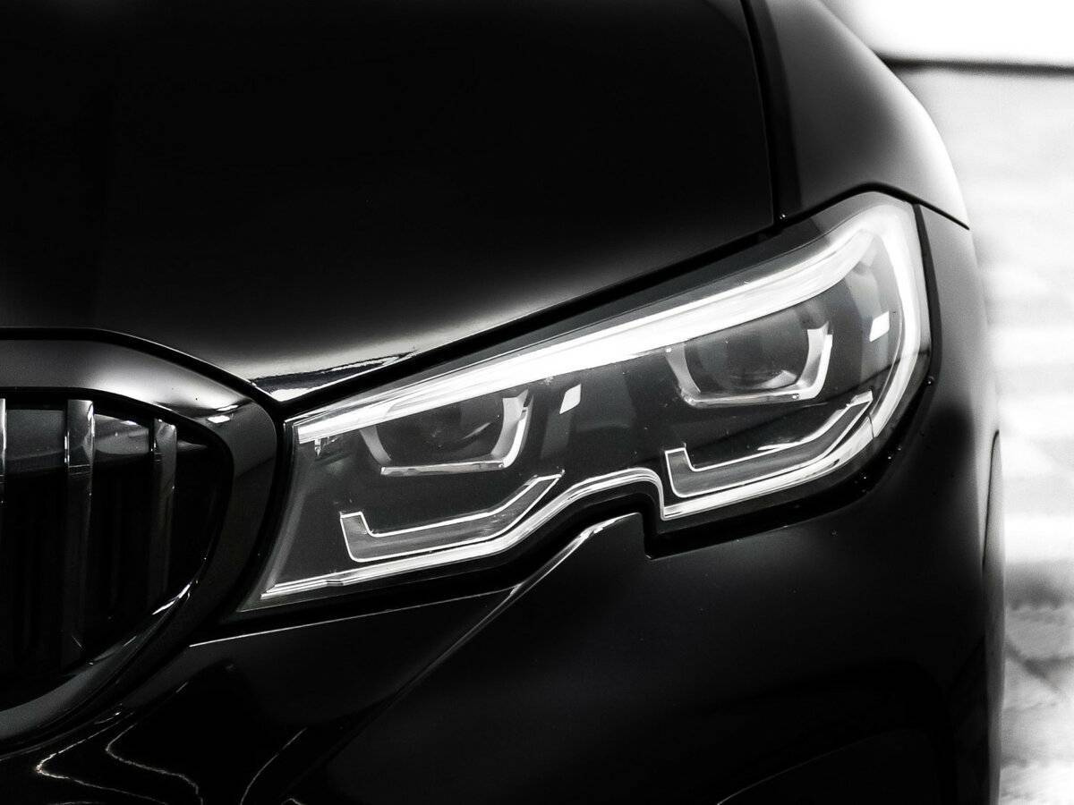 BMW 3 серии 2019