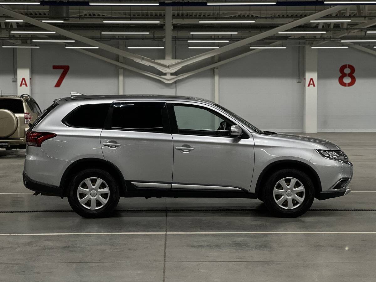 Mitsubishi Outlander 2017