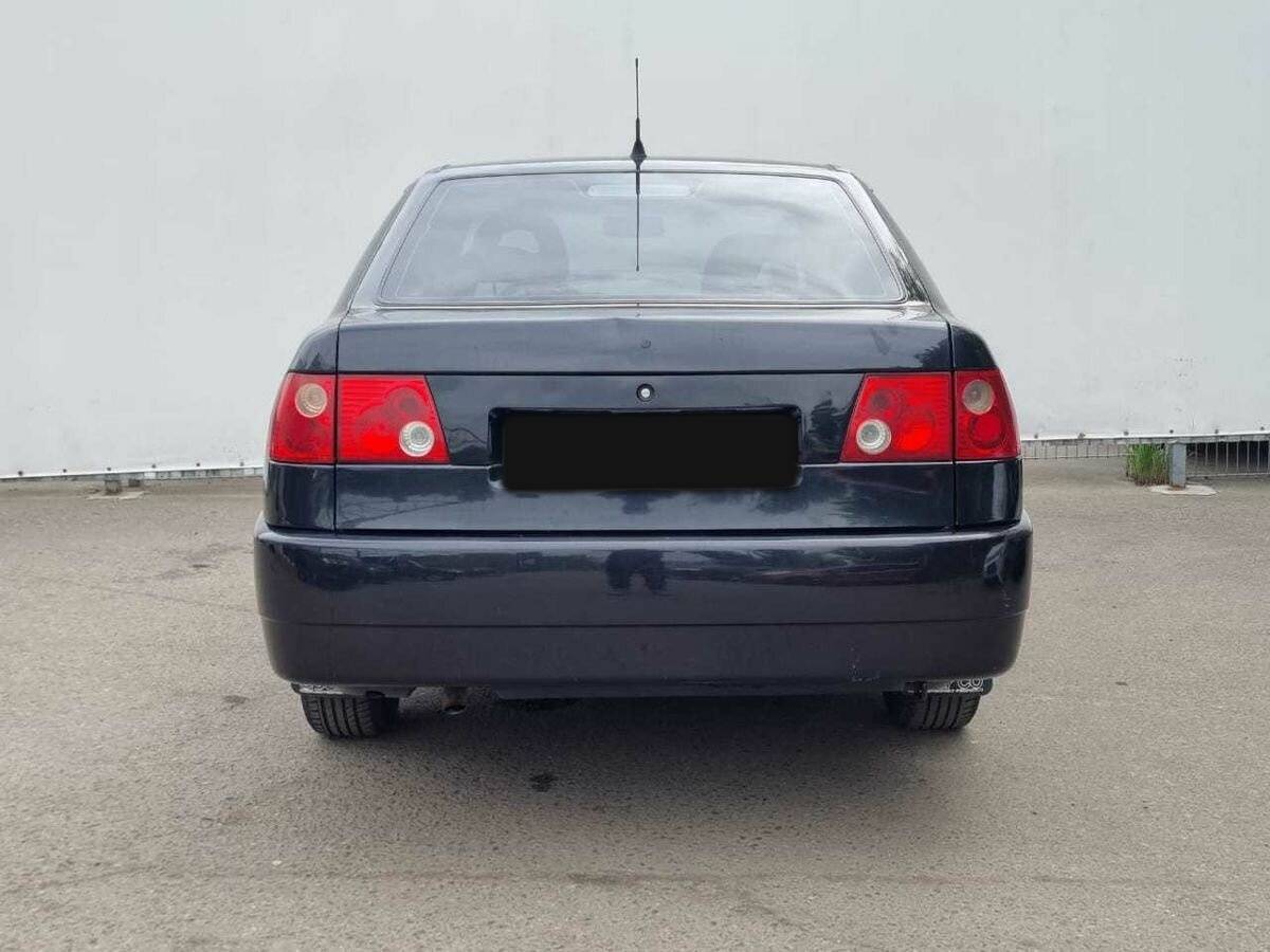 Chery Amulet (A15)