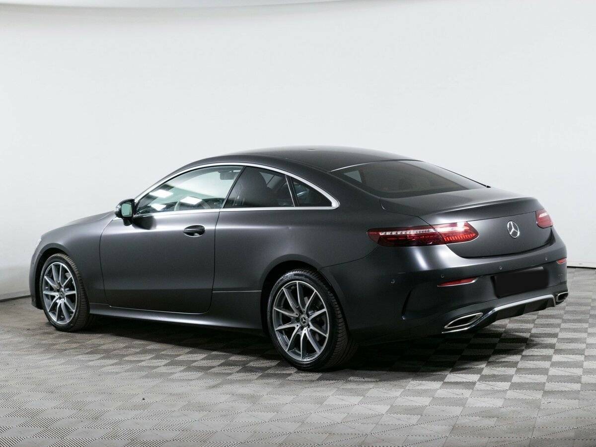 Mercedes-Benz E-Класс 2021