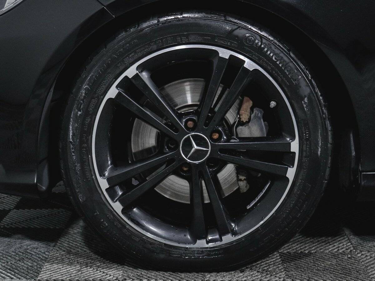 Mercedes-Benz E-Класс 2014