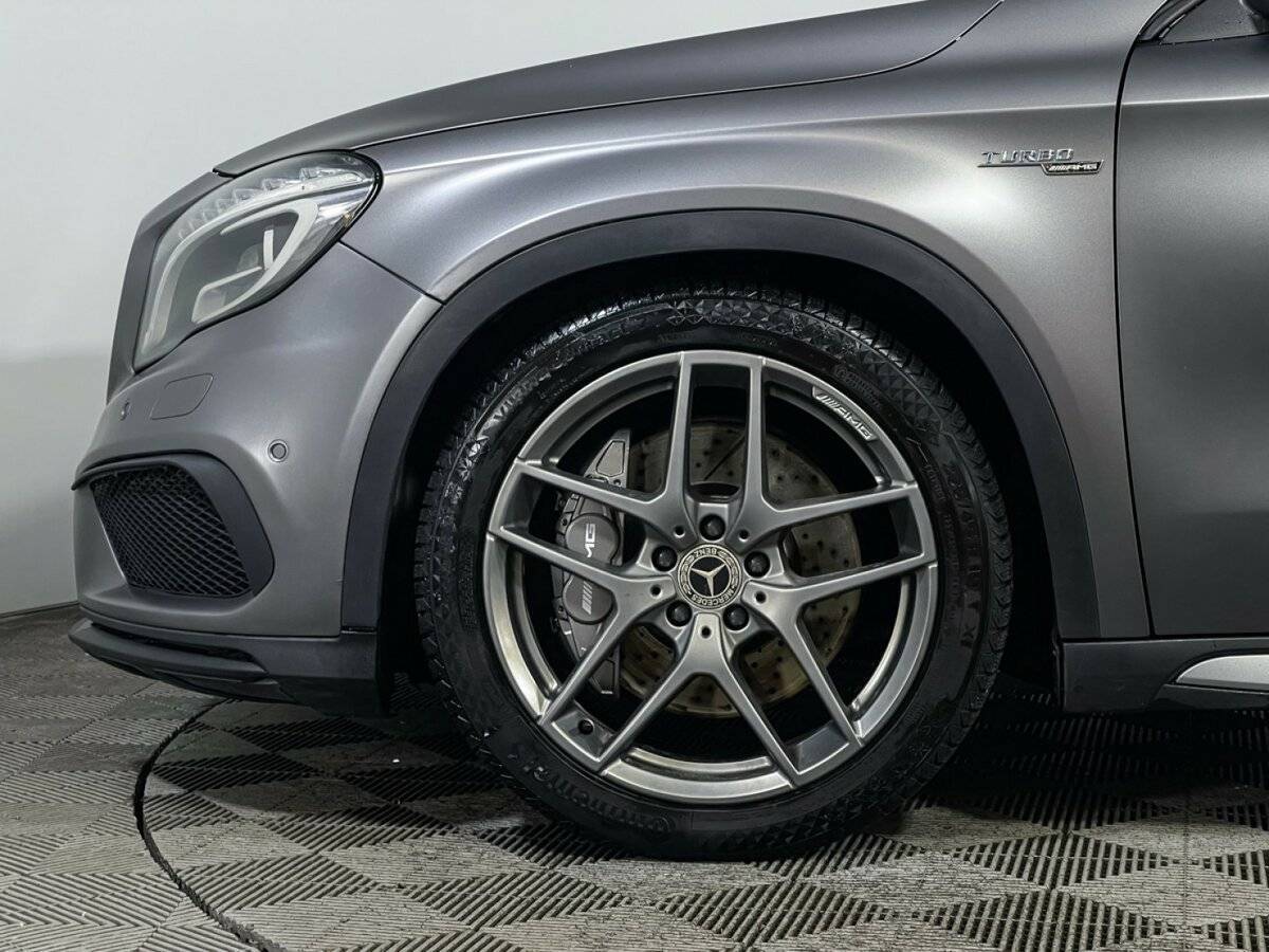 Mercedes-Benz GLA AMG
