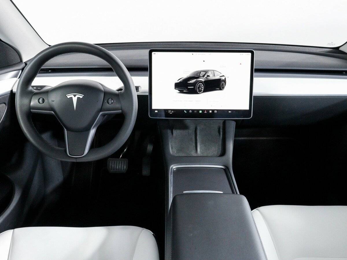 Tesla Model Y 2022