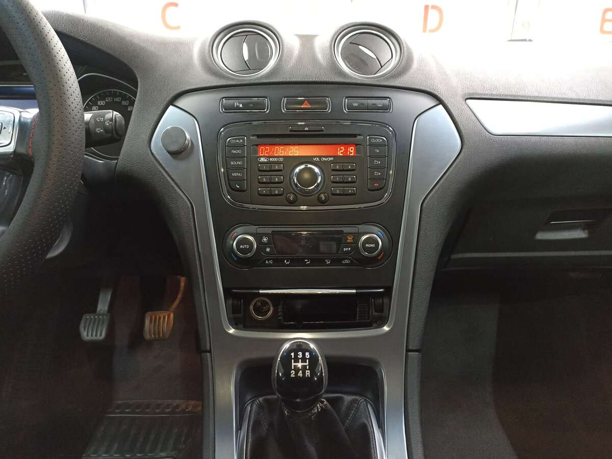Ford Mondeo 2011