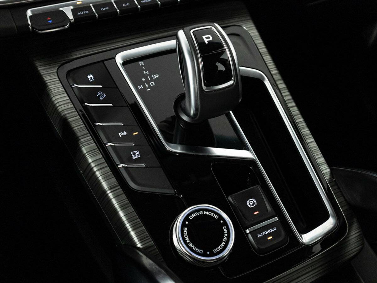 Geely Atlas Pro 2024