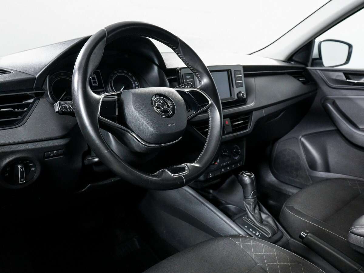 Skoda Rapid 2021