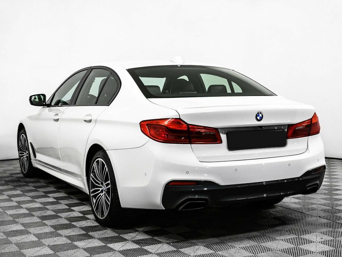 BMW 5 серии 2019