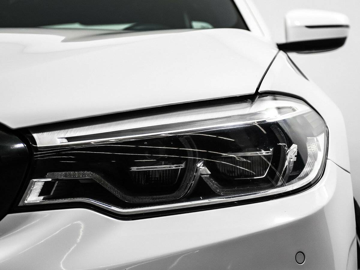 BMW 5 серии 2019