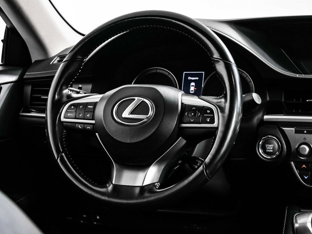 Lexus ES 2016