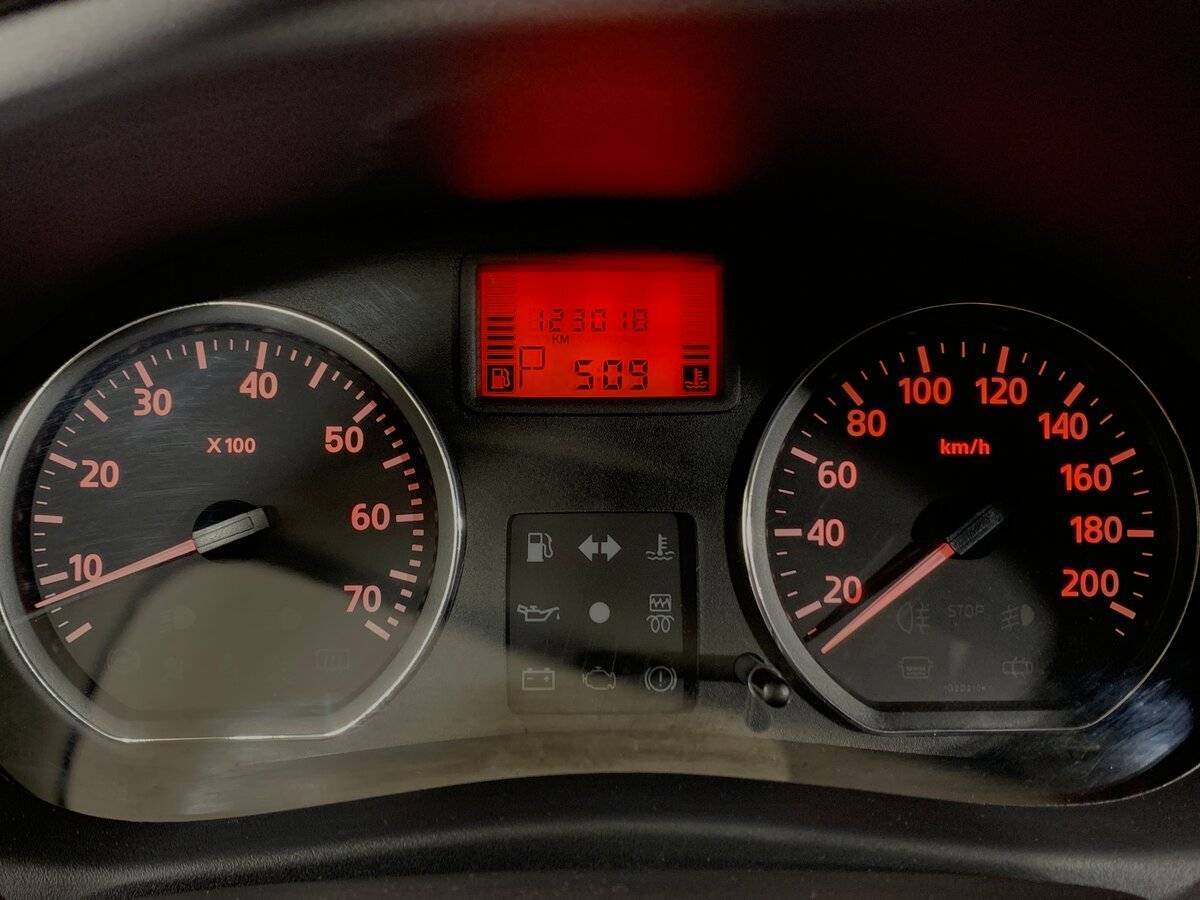 Nissan Almera 2016